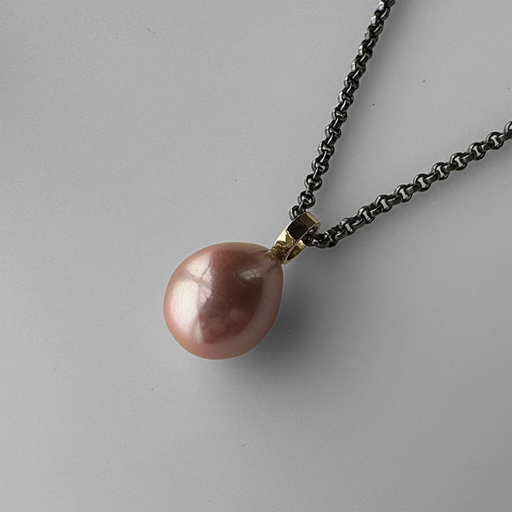 Luna Necklace Soft Pink Pearl