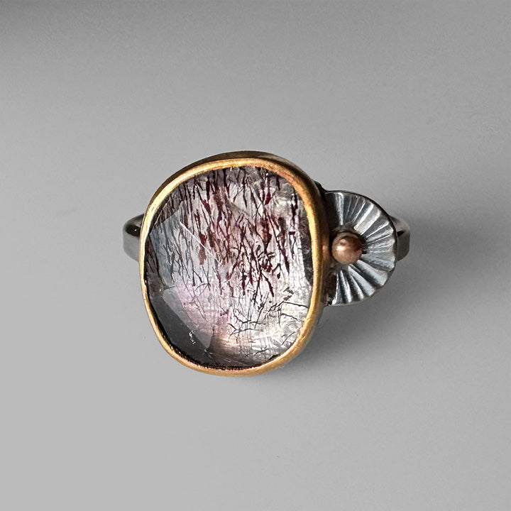 Super Seven Guppy Ring