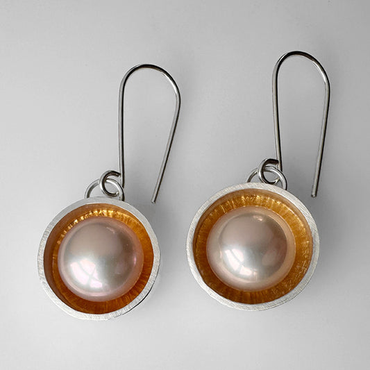 Cora Earrings with Peach Pearls