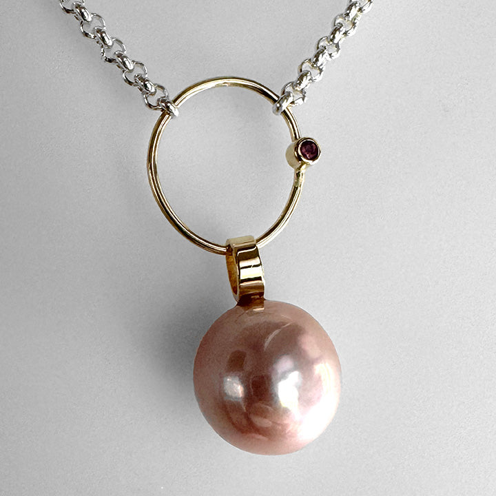 Luna Choker with Pink Pearl and Berry Sapphire
