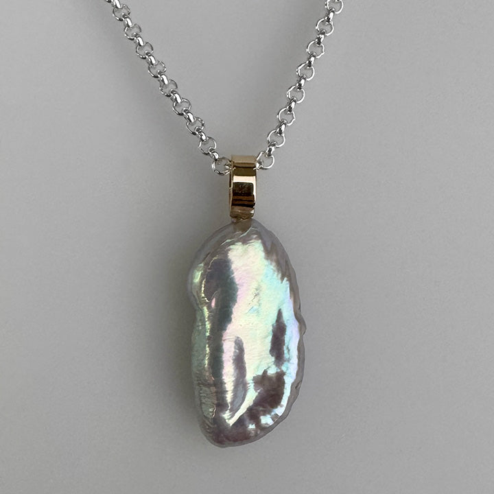 Luna Necklace Grey Pearl