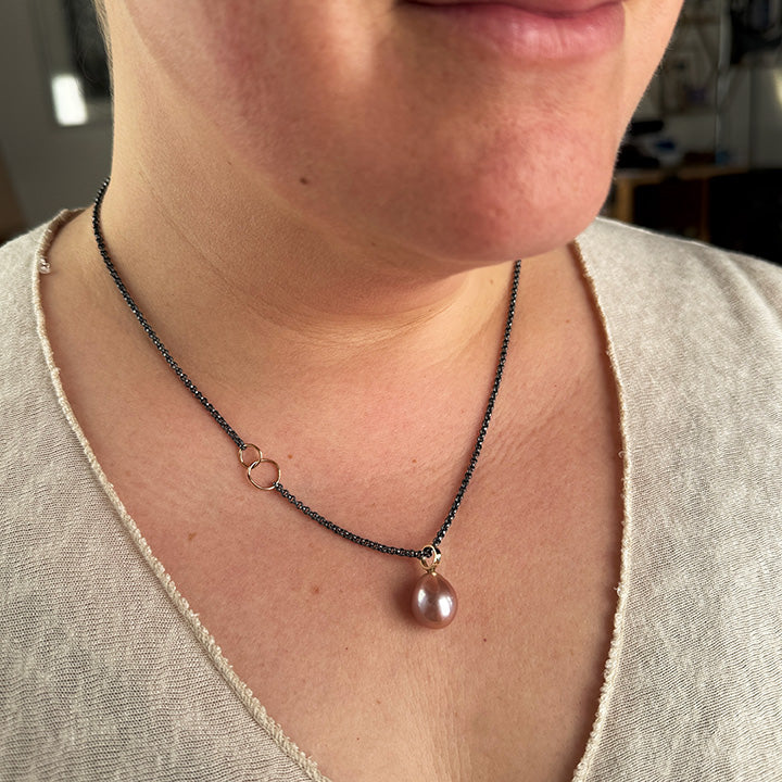 Luna Necklace Soft Pink Pearl