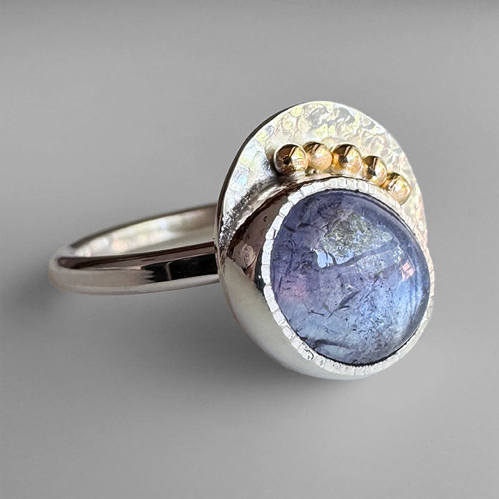 Tanzanite Roe Ring
