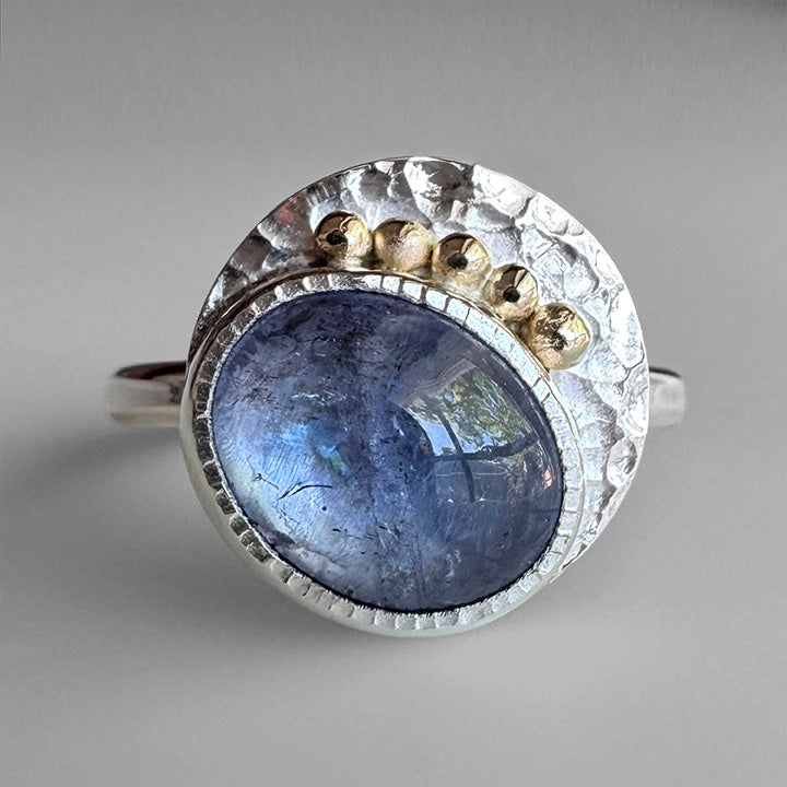 Tanzanite Roe Ring